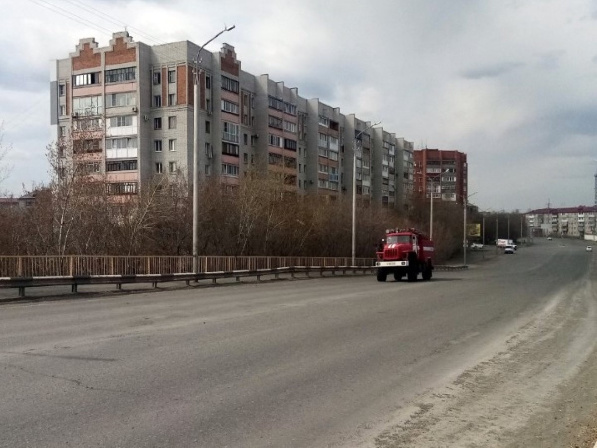 Тело мужчины нашли на месте пожара в двухэтажном деревянном доме в  Хабаровске - province.ru