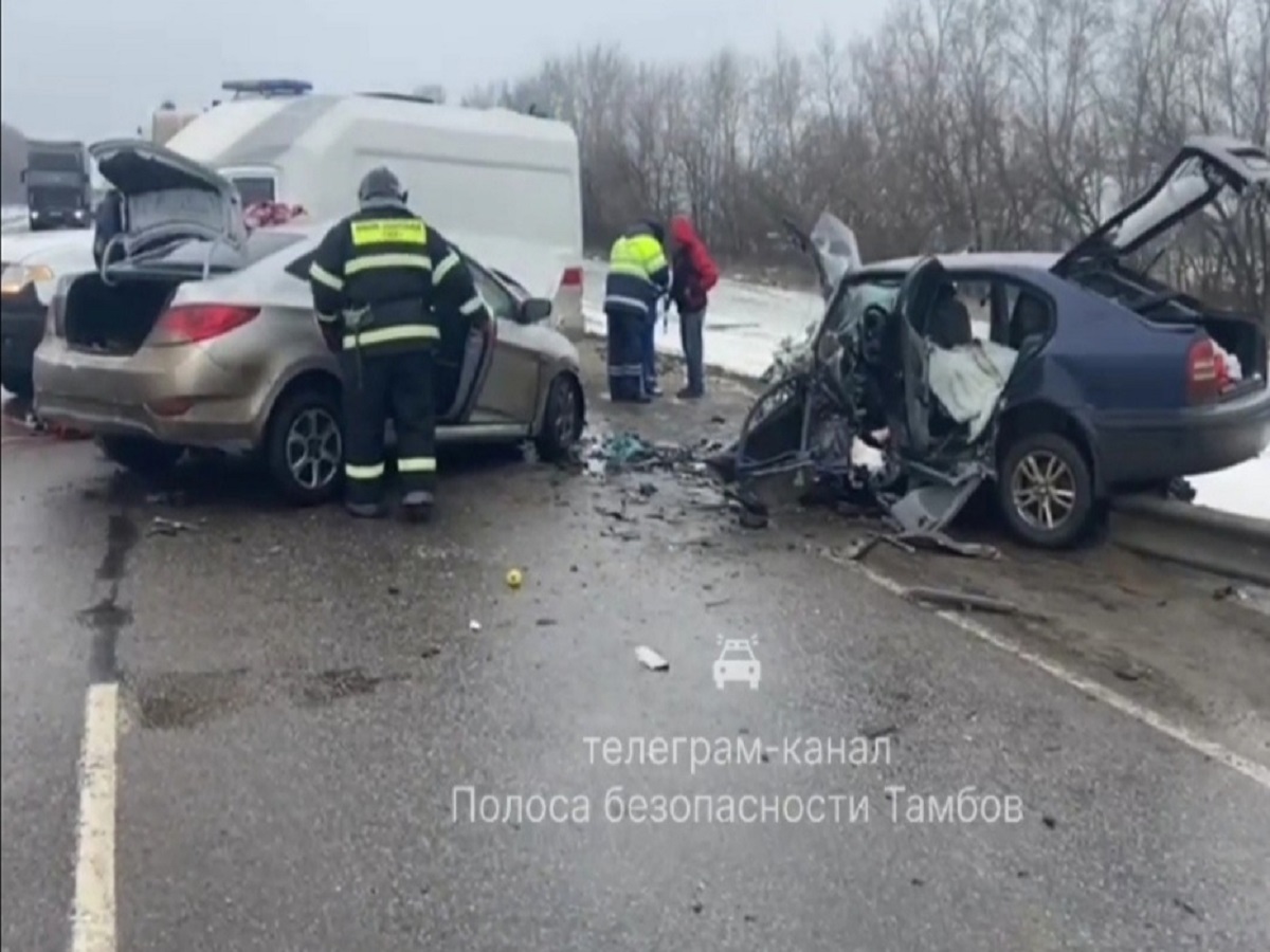 В Ржаксинском районе Тамбовской области в ДТП погибли два водителя