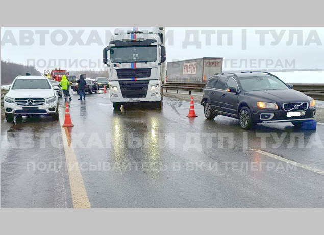 В Тульской области из-за канистры на дороге погиб водитель