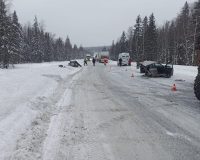 «Ладу» разорвало в ДТП с грузовиком