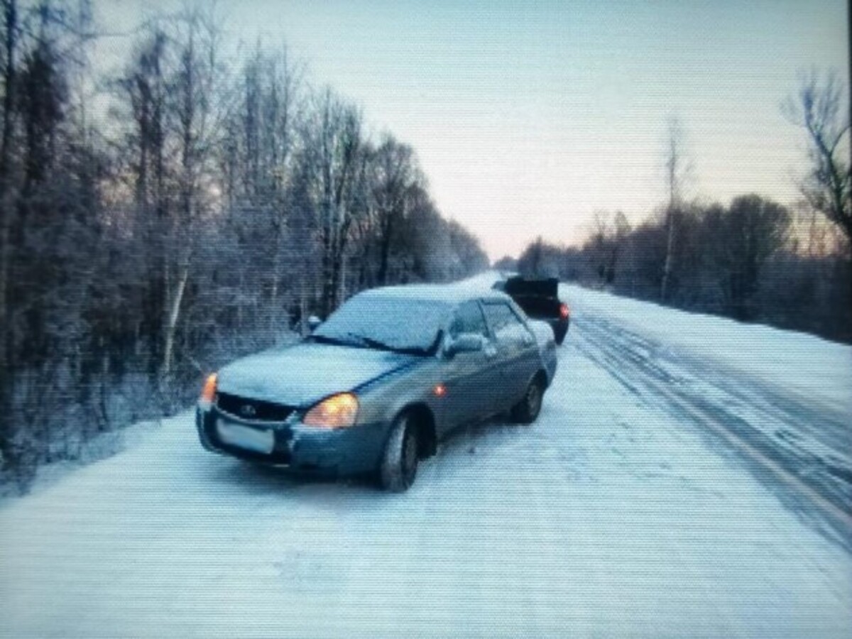 Новгородские полицейские раскрыли два угона автомобилей