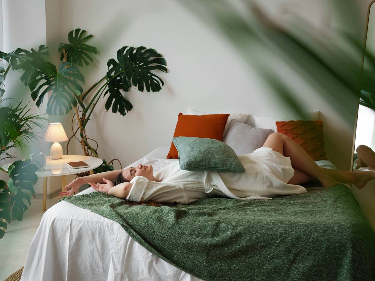 Всё по правилам фэн-шуй: 6 простых советов, которые преобразят спальню до неузнаваемости