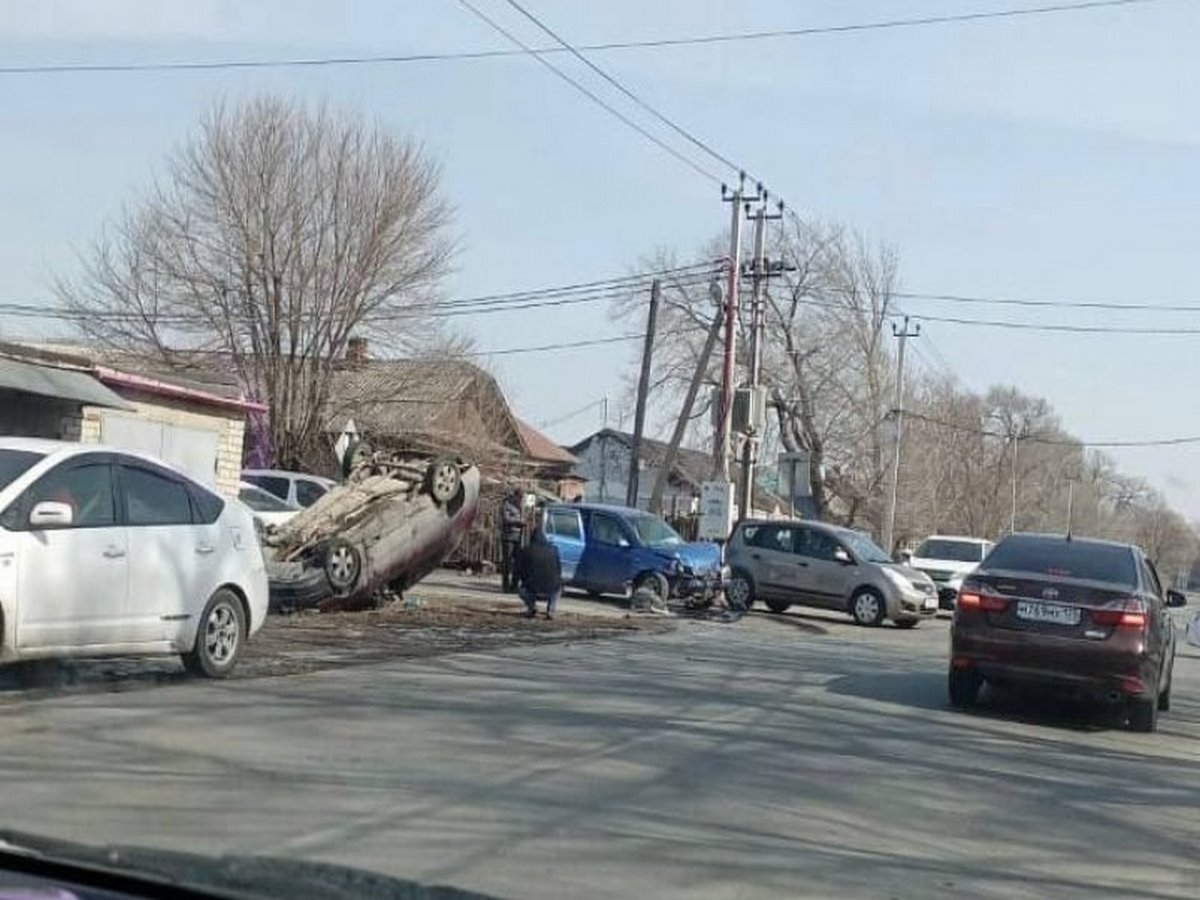 ДТП с перевертышем в Уссурийске