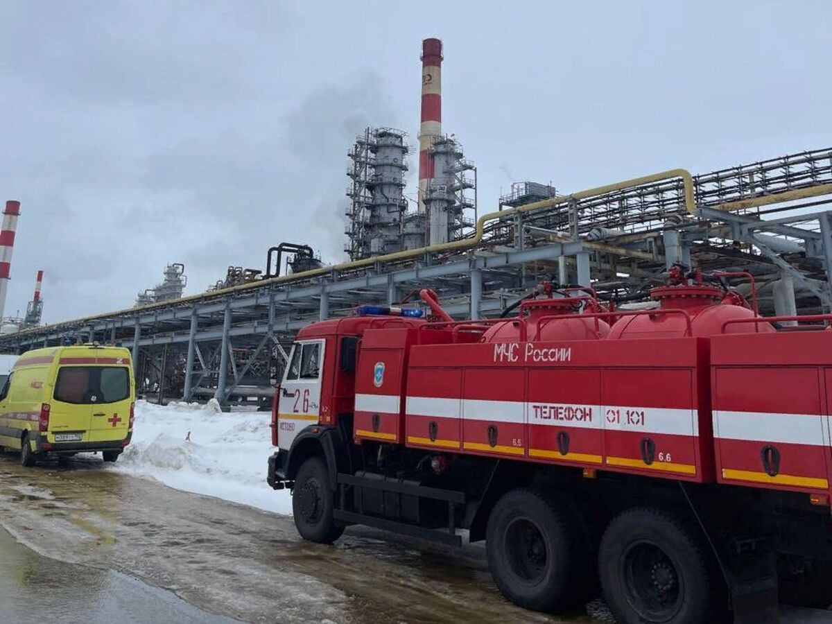 Беспилотник с взрывчаткой атаковал нефтебазу в Кстовском районе  Нижегородской области - province.ru