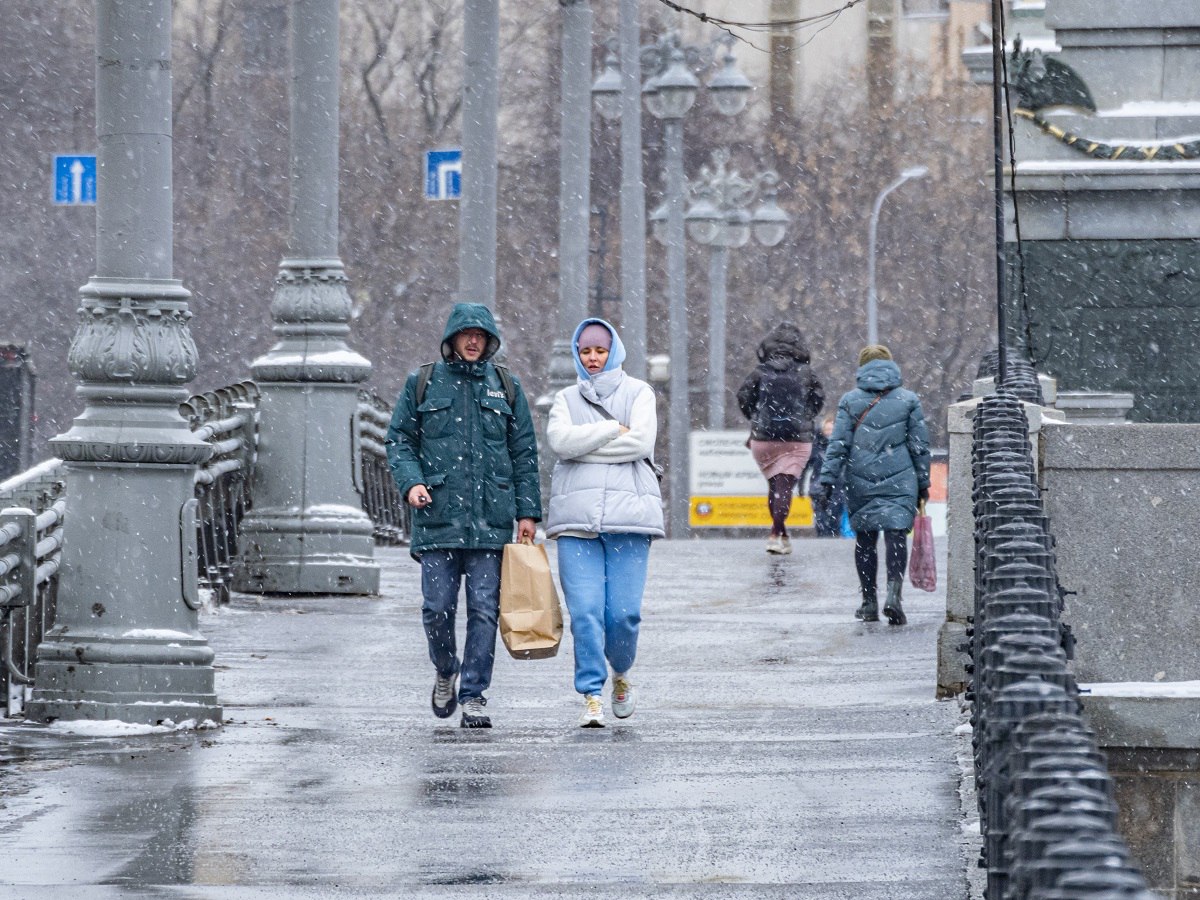 Погреться не удастся: погода в Москве «скукожится» на выходных