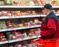 Тихая смерть: самые популярные продукты оказались источником рака