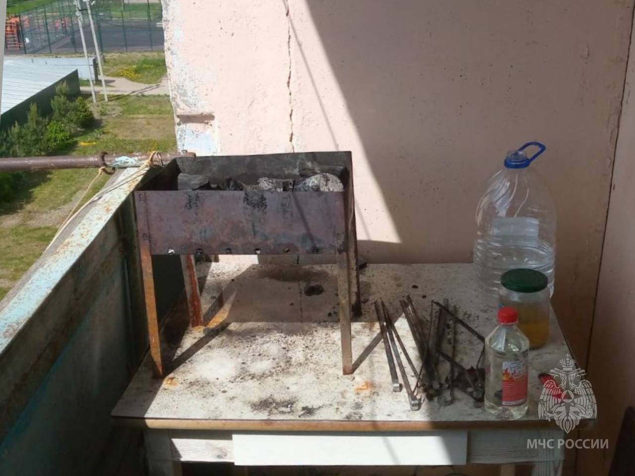 В Ивановской области мужчина устроил барбекю на балконе пятиэтажки