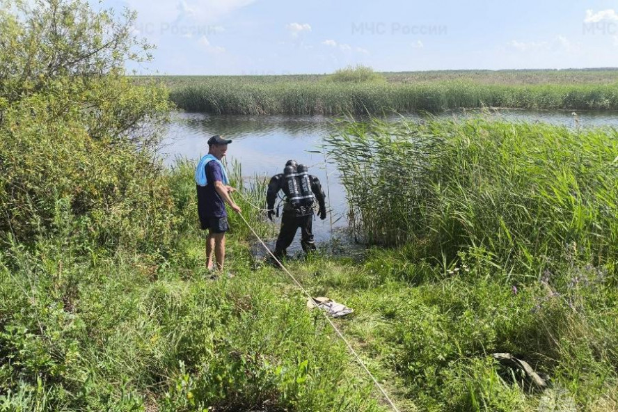 В Тамбовской области из пруда водолазы достали тело местного жителя