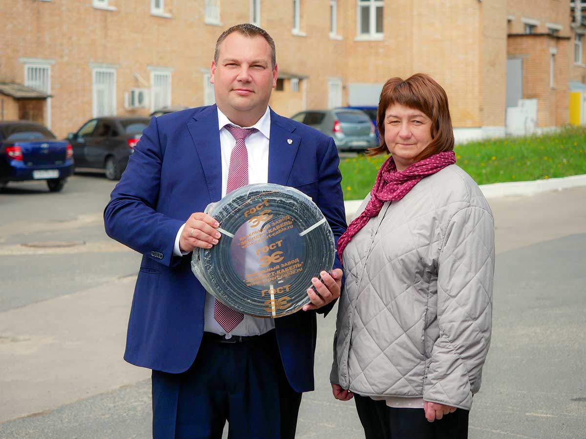 В Орле в нескольких корпусах НКМЦ им. З.И. Круглой заменят электропроводку