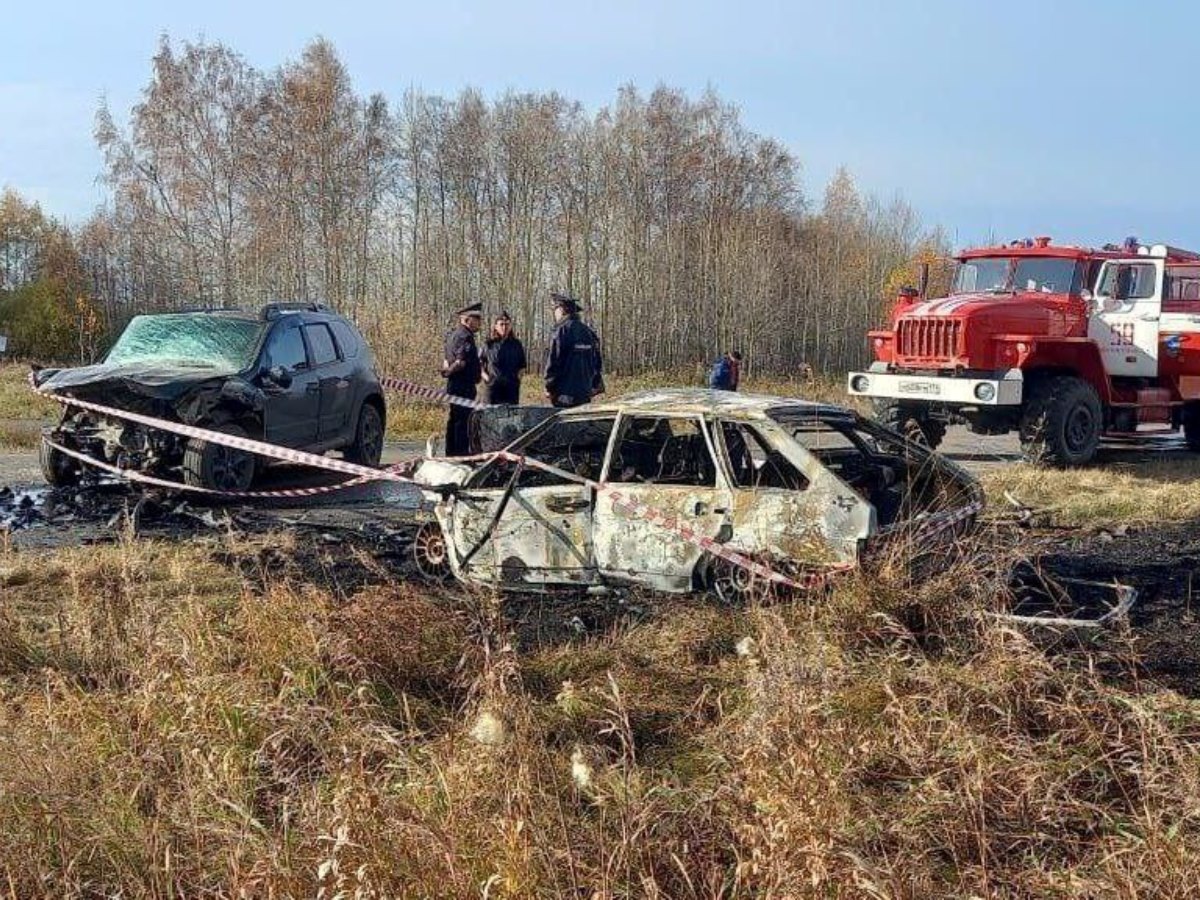 3 человека погибли и 3 пострадали в аварии с возгоранием