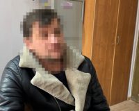 В Иванове прохожий украл деньги с карты женщины, когда ей стало плохо