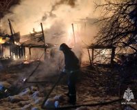 В деревне Бела Старорусского района во время пожара погиб человек