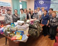 Новгородские пенсионеры плетут сети для СВО