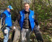 ЛДПР Смоленска навели чистоту в городе