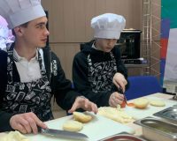 Шесть тысяч вакансий от 350 работодателей