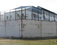В Новгородской области на пути двух пьяных парней попался беззащитный «дед»