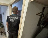 убил мать