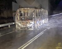 автобус сгорел