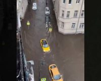 На Патриарших сущий кошмар