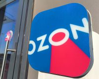 логотип OZON