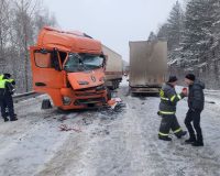 крупное ДТП на М-5 все перекрыто