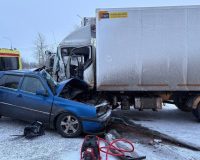 Под Новгородом произошла авария с летальным исходом с участием трёх машин
