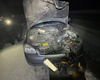 колесо фуры отлетело в легковушку