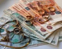 В Ивановской области у матери погибшего участника СВО украли почти 6 млн рублей